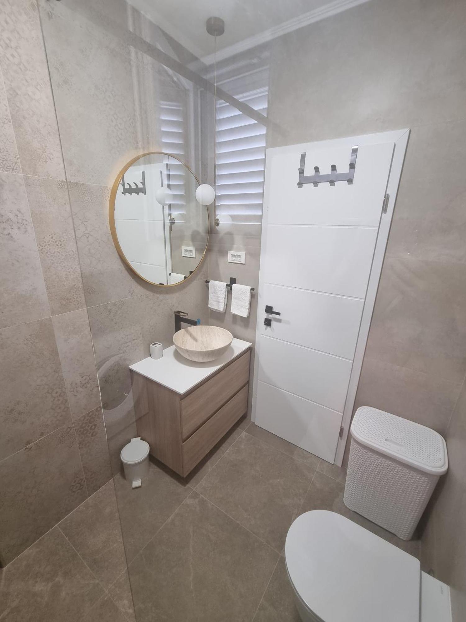 Marich Homestay دوبروفينك المظهر الخارجي الصورة
