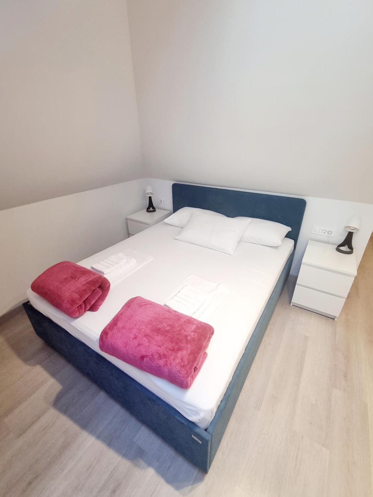 Marich Homestay دوبروفينك المظهر الخارجي الصورة